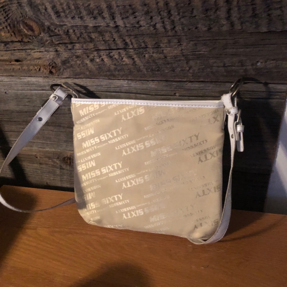 Handbag - Picture 2 of 2